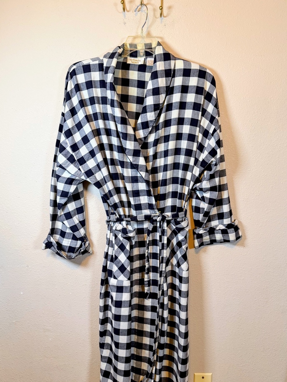 Victoria's Secret Black and White Gingham Belted Robe